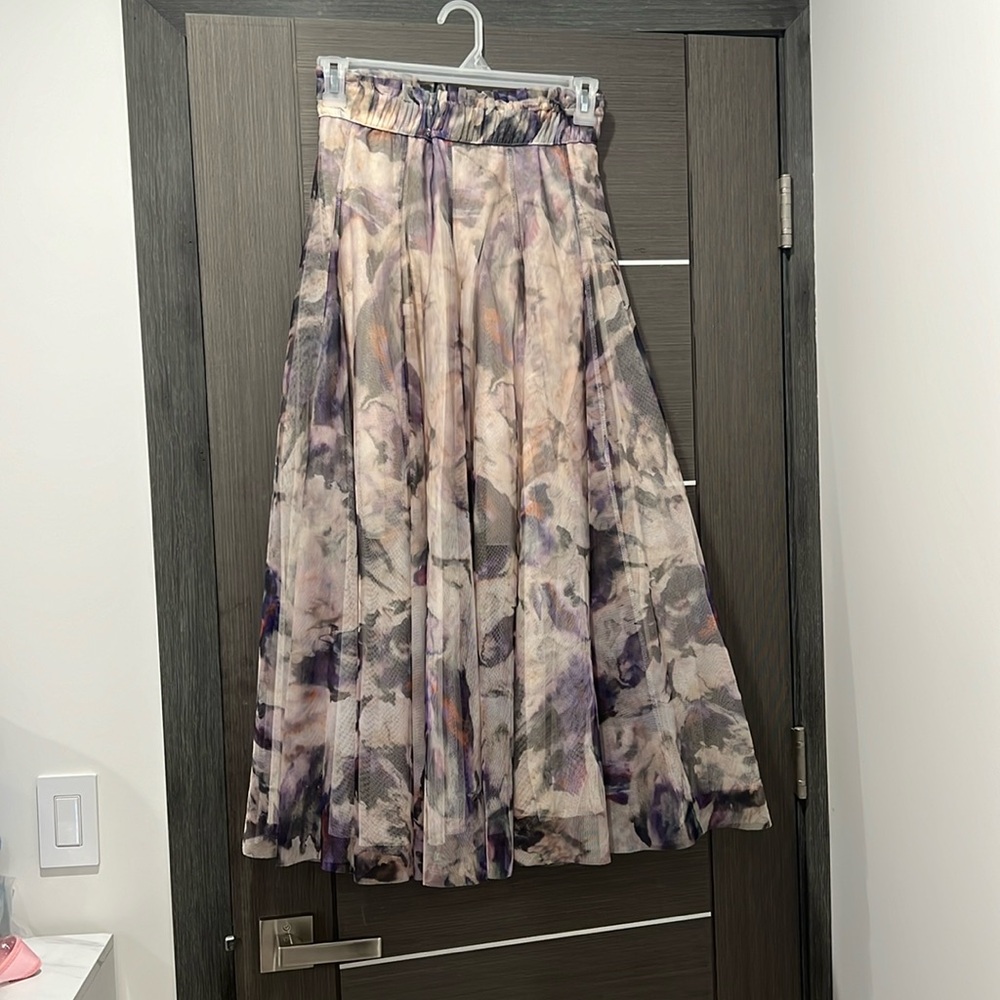 H&M floral skirt midi